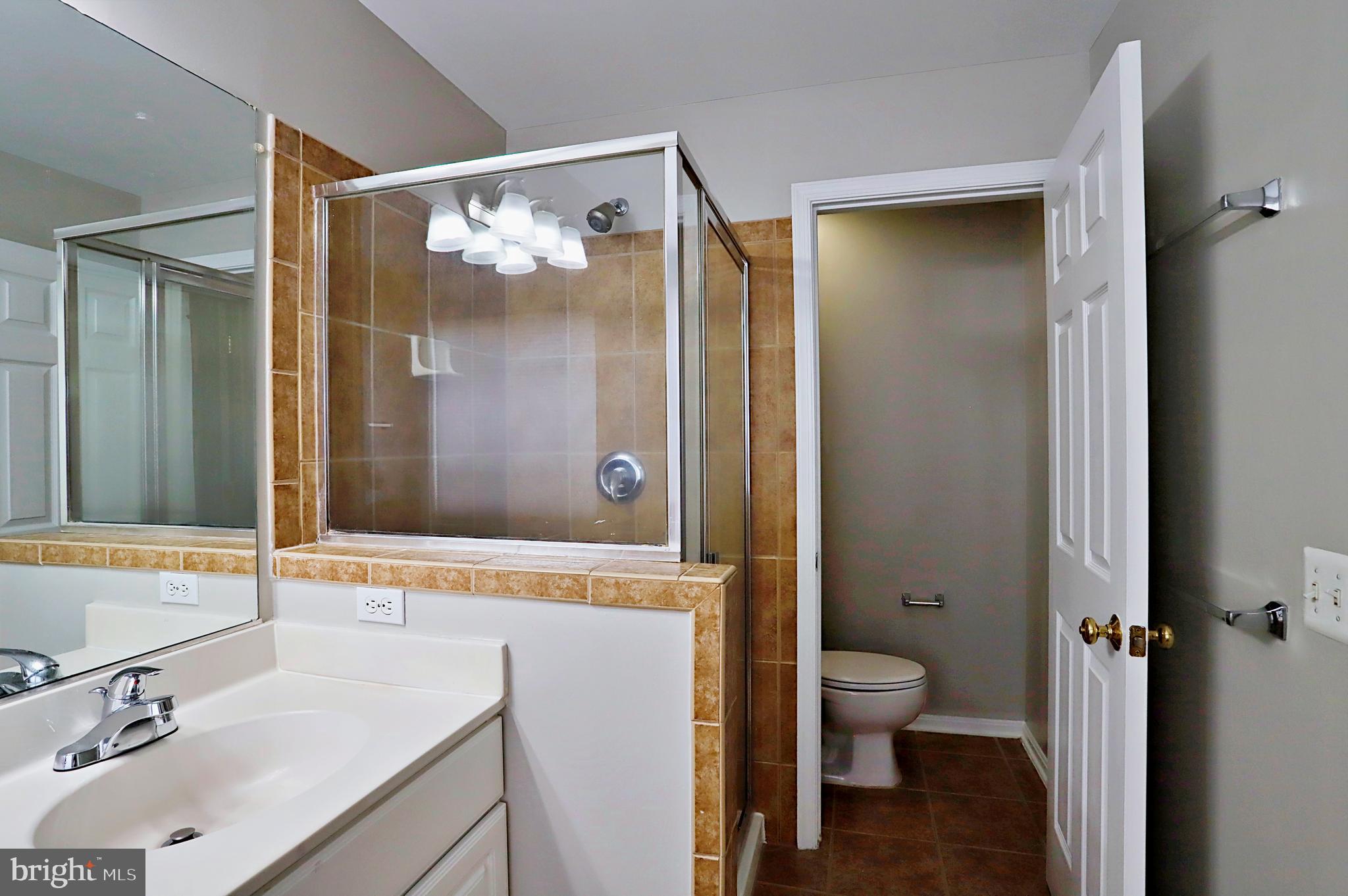 8239 Singleleaf Lane Lorton, VA 22079 - Photo 28 of 48