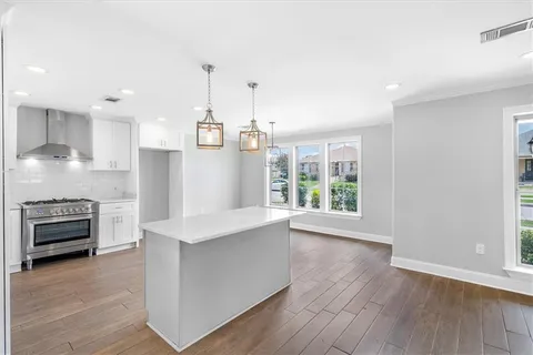 $299,000 | 2308 Taft Park, Metairie, LA 70001