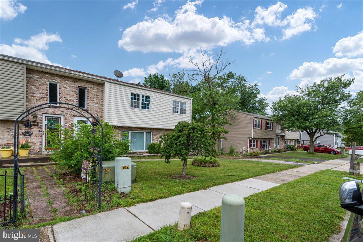 1069 Kings Road Pasadena, MD 21122 - Photo 3 of 32 Gallery Image 3