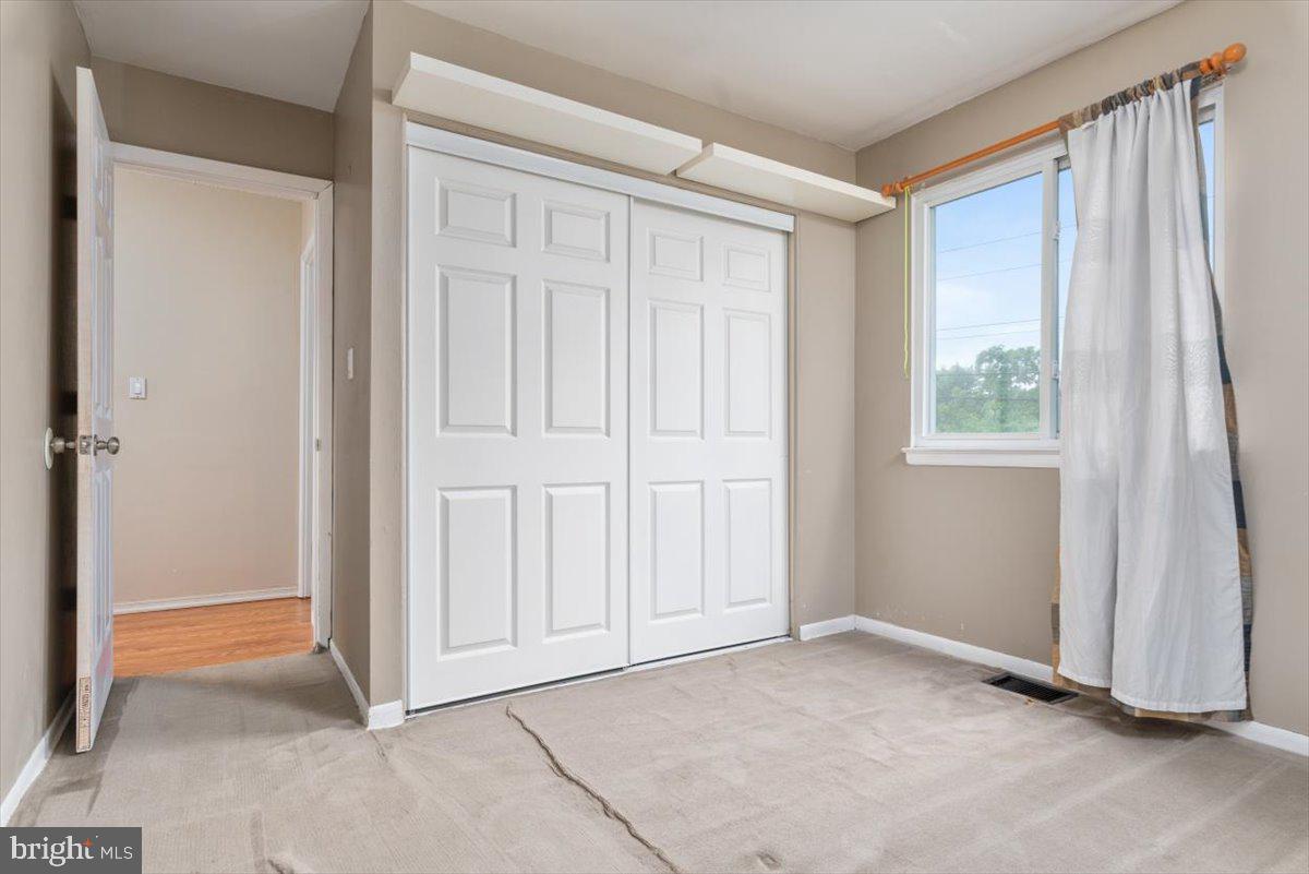 1069 Kings Road Pasadena, MD 21122 - Photo 22 of 32 Gallery Image 22