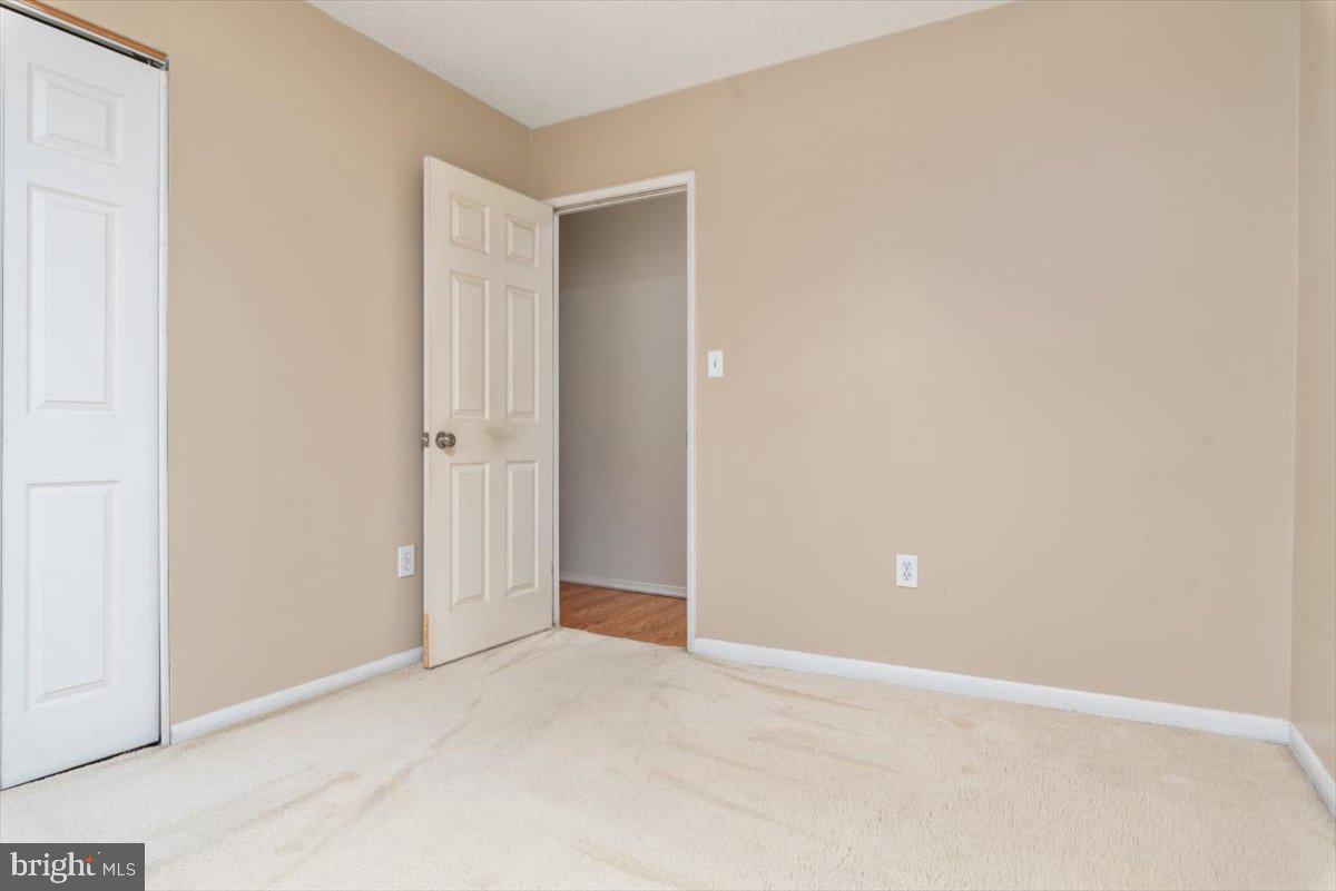 1069 Kings Road Pasadena, MD 21122 - Photo 28 of 32 Gallery Image 28