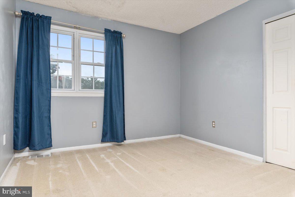 1069 Kings Road Pasadena, MD 21122 - Photo 30 of 32 Gallery Image 30