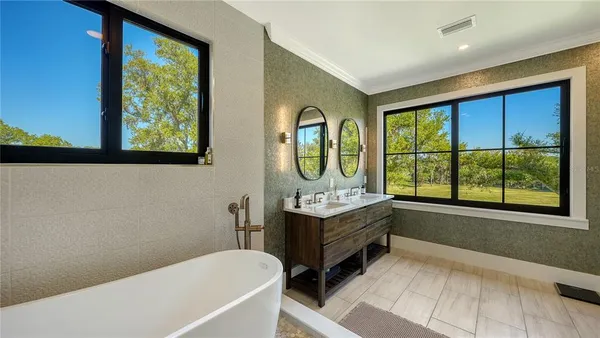 $2,950,000 | 7022 Saddle Creek Circle, Sarasota, FL 34241