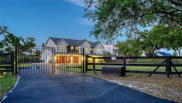 $2,950,000 | 7022 Saddle Creek Circle, Sarasota, FL 34241