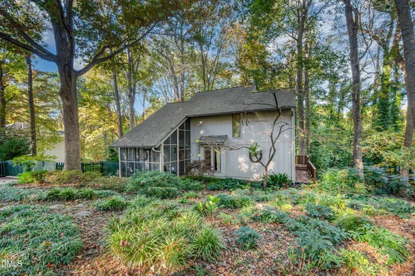 $550,000 | 2900 Sylvania Drive, Raleigh, NC 27607