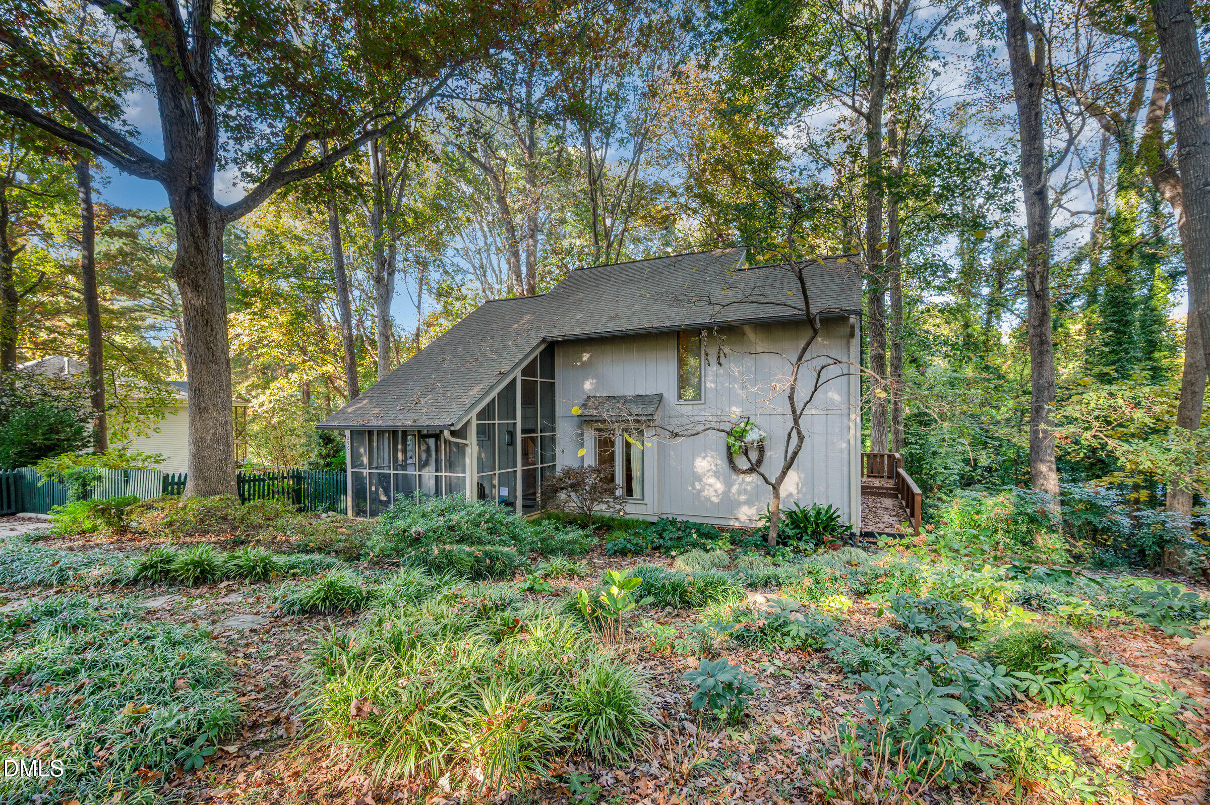 2900 Sylvania Drive Raleigh, NC 27607 - Photo 3 of 36 a front view of house with a garden