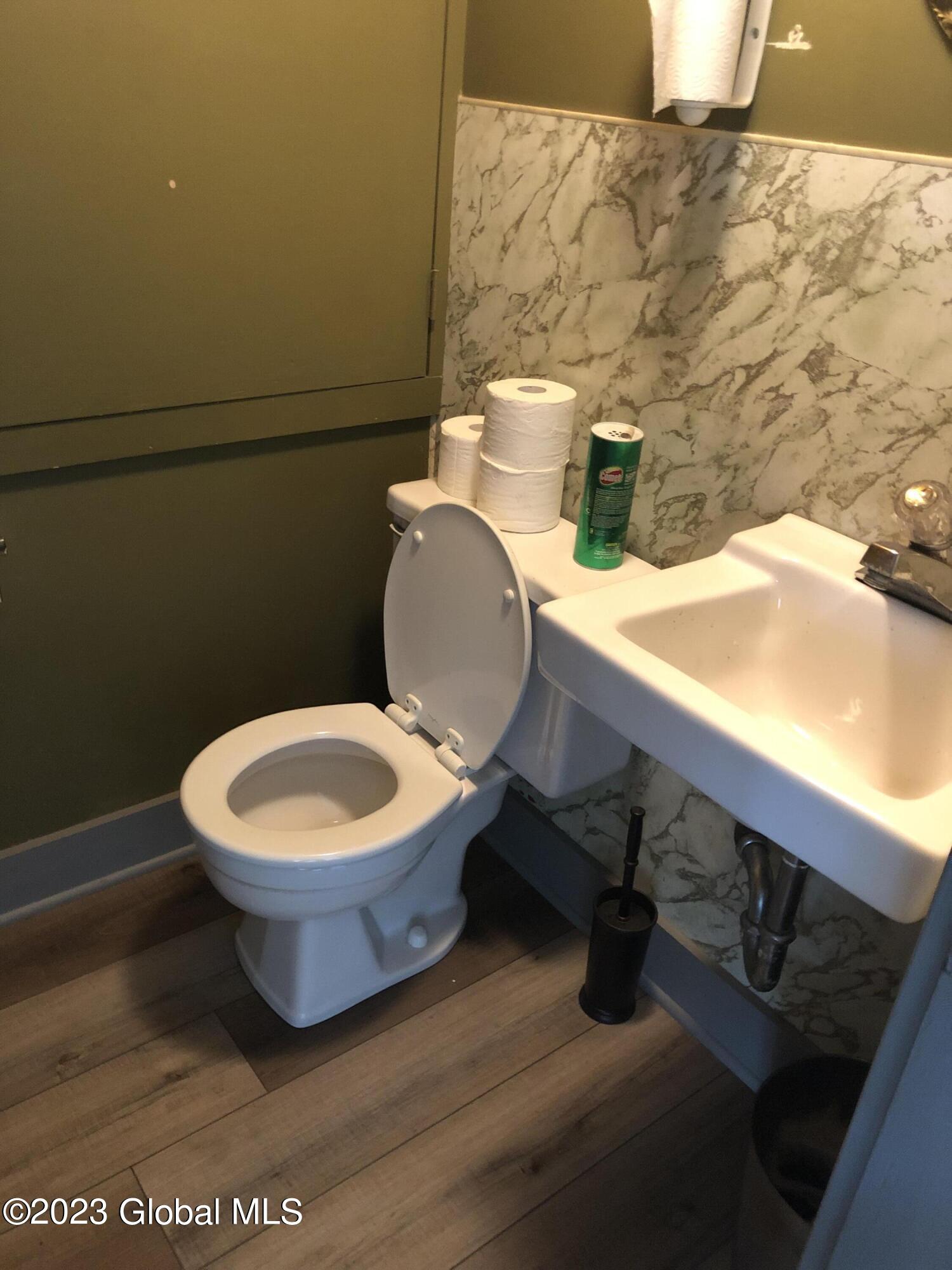 292 Lark Street Albany, NY 12210 - Photo 12 of 38 12