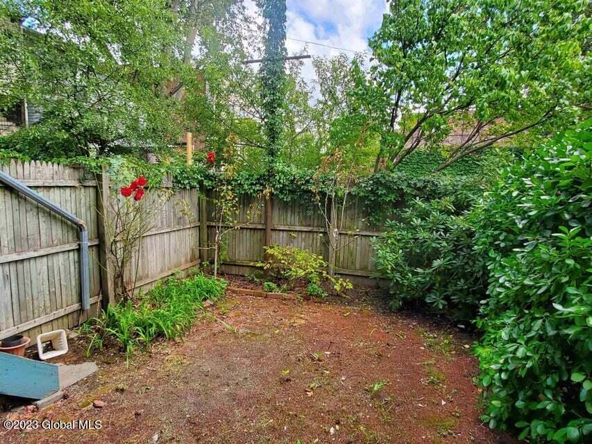 292 Lark Street Albany, NY 12210 - Photo 17 of 38 17