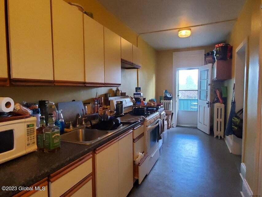 292 Lark Street Albany, NY 12210 - Photo 22 of 38 22