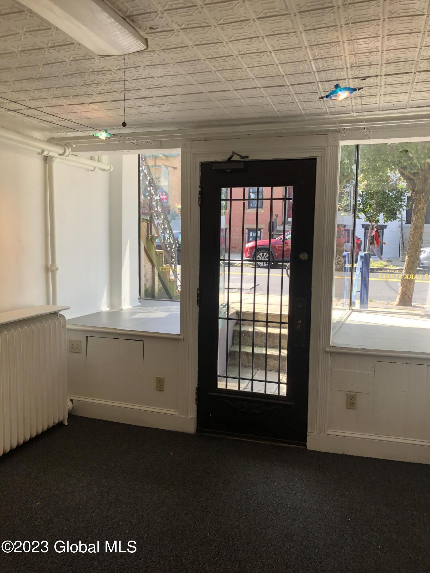 292 Lark Street Albany, NY 12210 - Photo 8 of 38 8