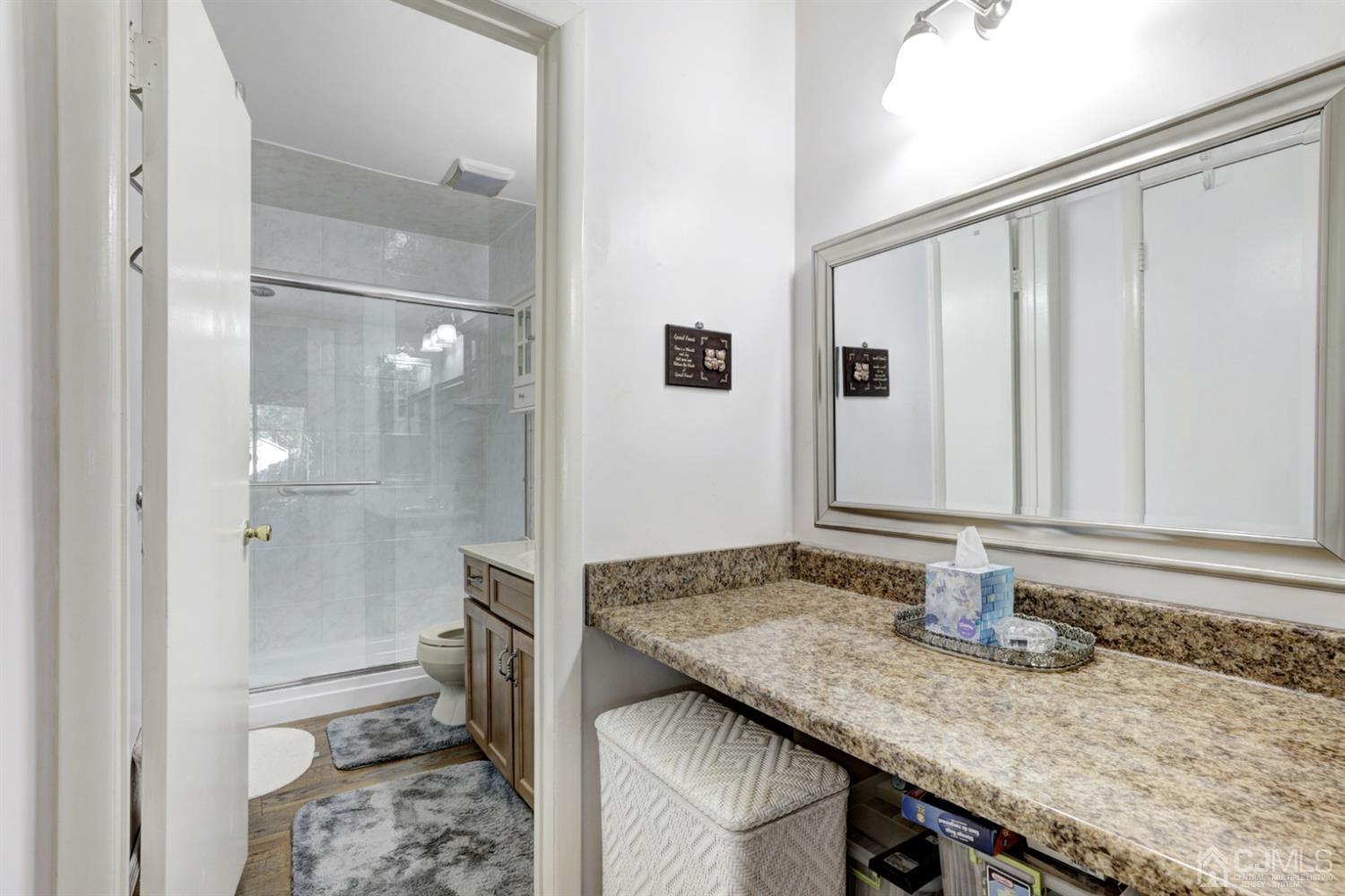 18 Woodbury Road Edison, NJ 08820 - Photo 15 of 23 Gallery Image 15