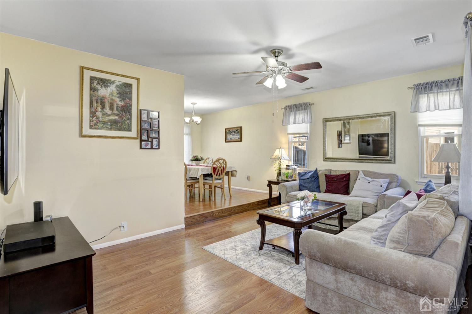 18 Woodbury Road Edison, NJ 08820 - Photo 6 of 23 Gallery Image 6