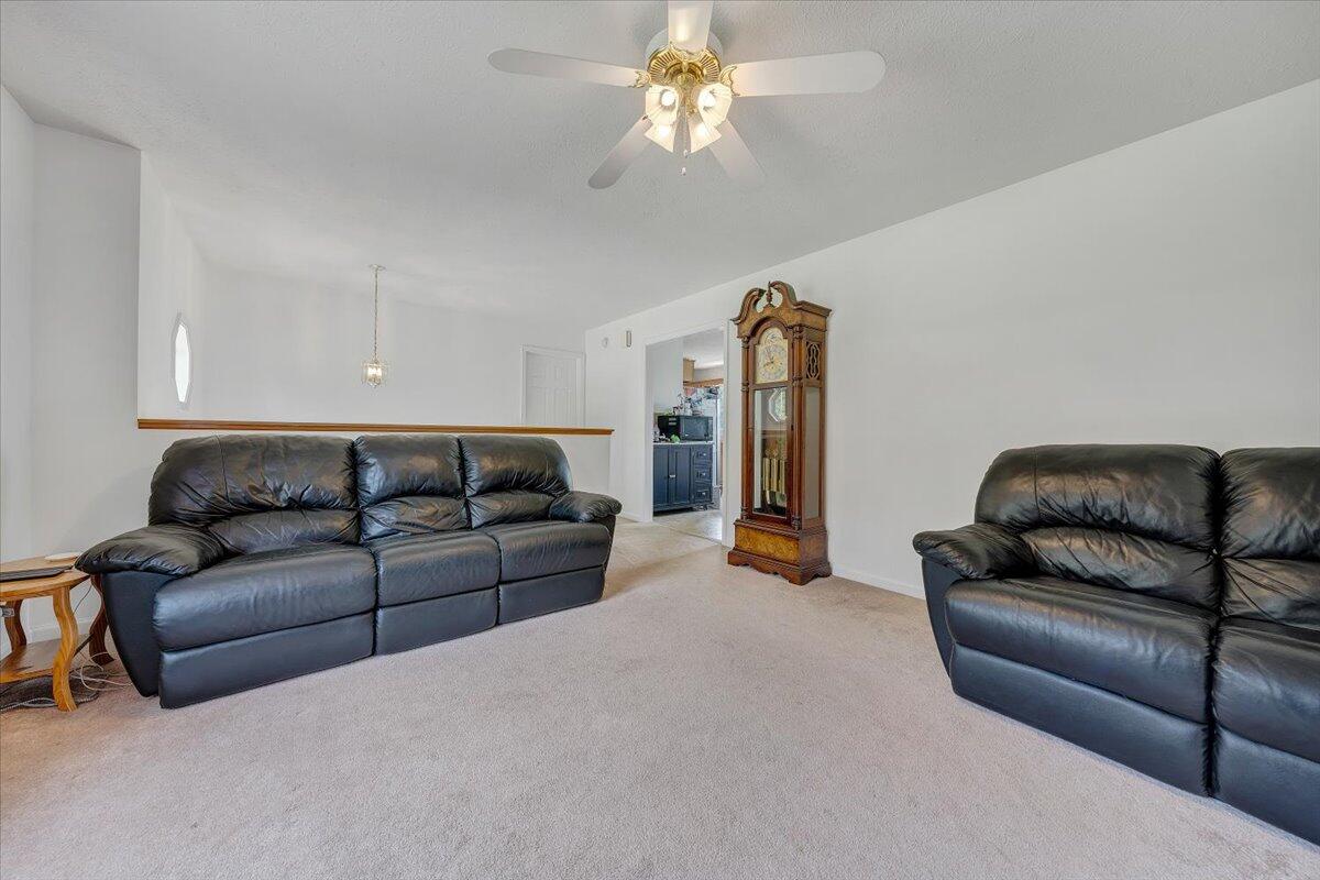 3423 Phelps Road Bedford, VA 24523 - Photo 4 of 24 03-MIB00173