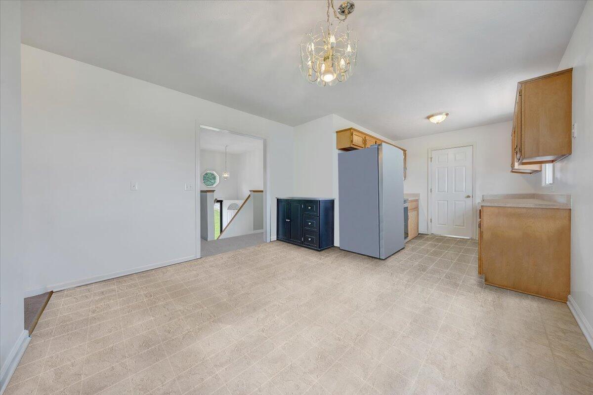 3423 Phelps Road Bedford, VA 24523 - Photo 6 of 24 06-MIB00191