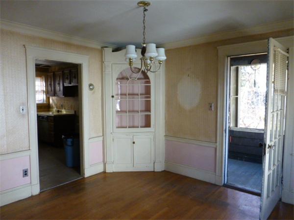 91 Menotomy Road Arlington, MA 02476 - Photo 6 of 14 Gallery Image 6