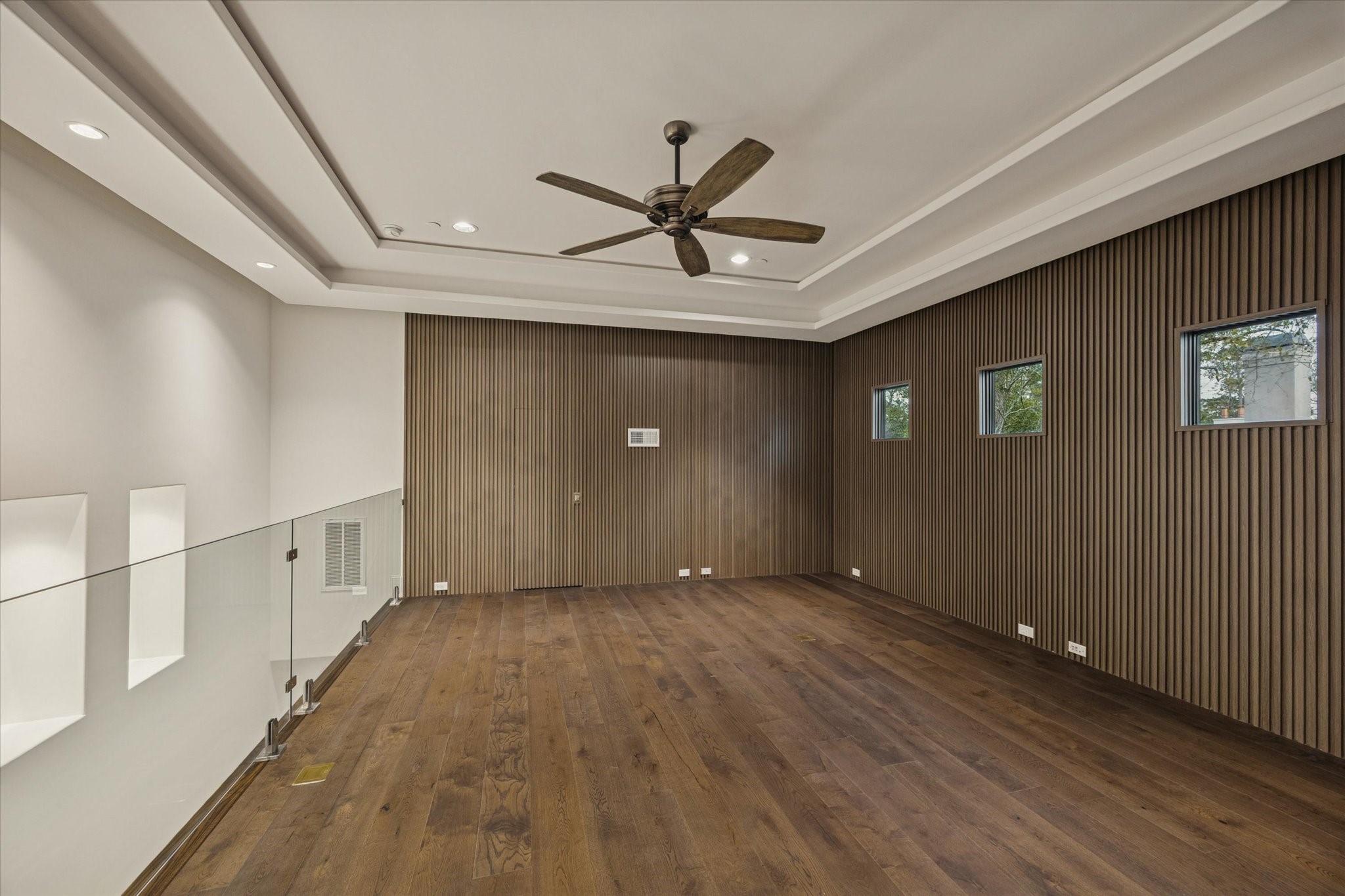 318 Knipp Road Houston, TX 77024 - Photo 35 of 48 a view of an empty room with a window