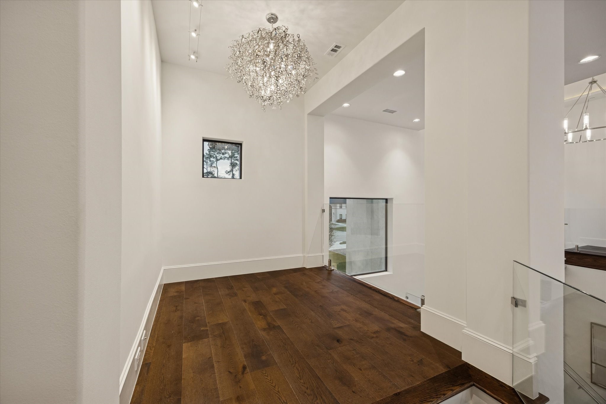 318 Knipp Road Houston, TX 77024 - Photo 36 of 48