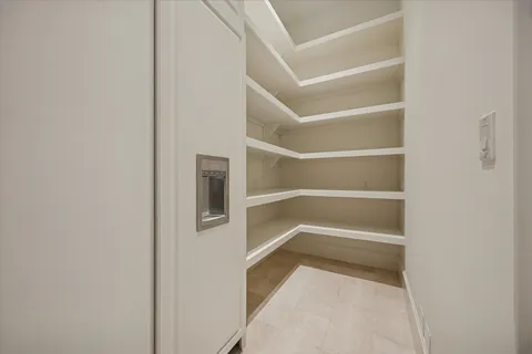 $6,800,000 | 318 Knipp Road, Houston, TX 77024