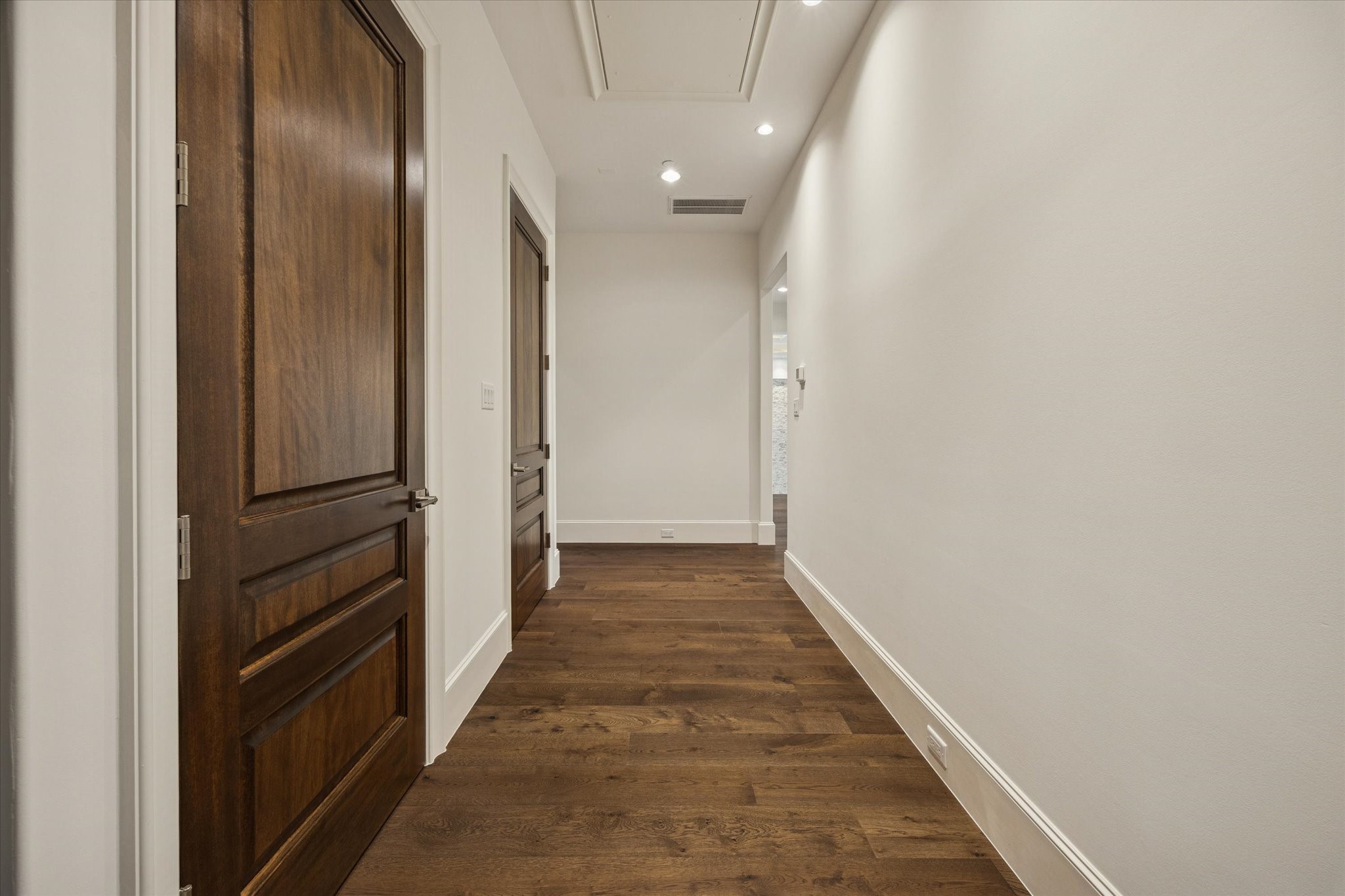 318 Knipp Road Houston, TX 77024 - Photo 40 of 48