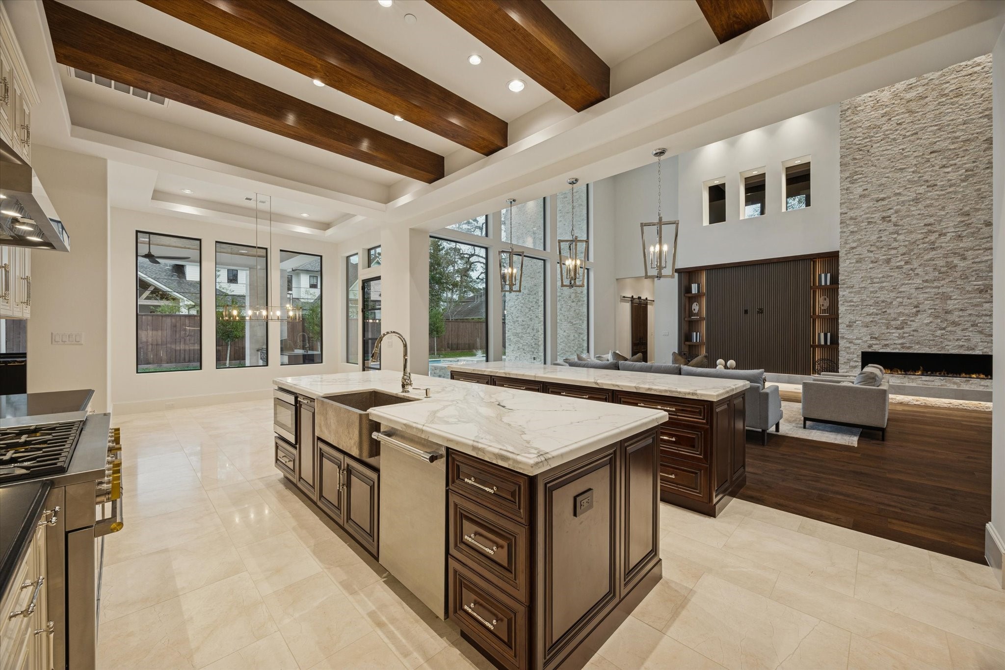 318 Knipp Road Houston, TX 77024 - Photo 8 of 48 a kitchen with a stove and a refrigerator