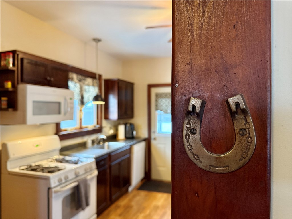 24 Spruce Street Oneonta, NY 13820 - Photo 14 of 34