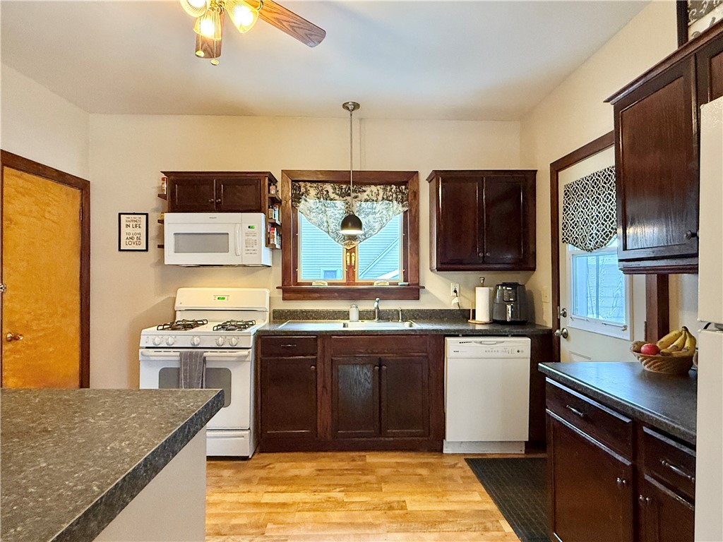 24 Spruce Street Oneonta, NY 13820 - Photo 17 of 34