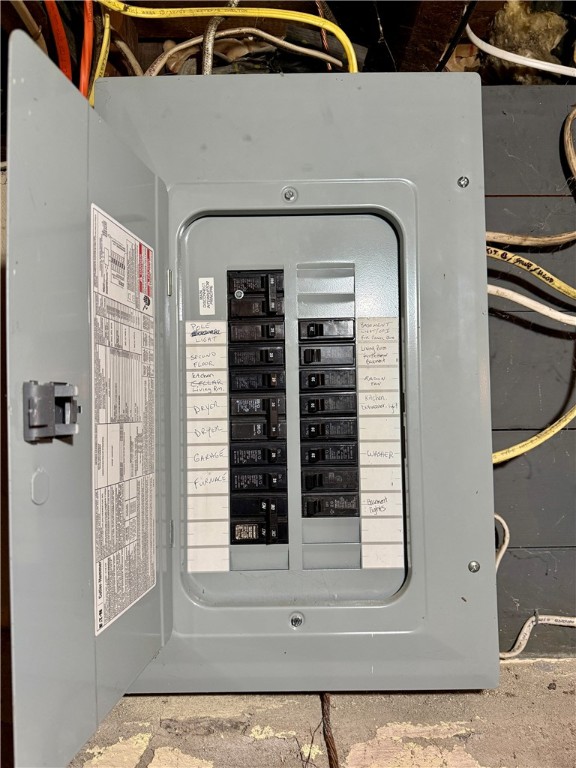 24 Spruce Street Oneonta, NY 13820 - Photo 29 of 34