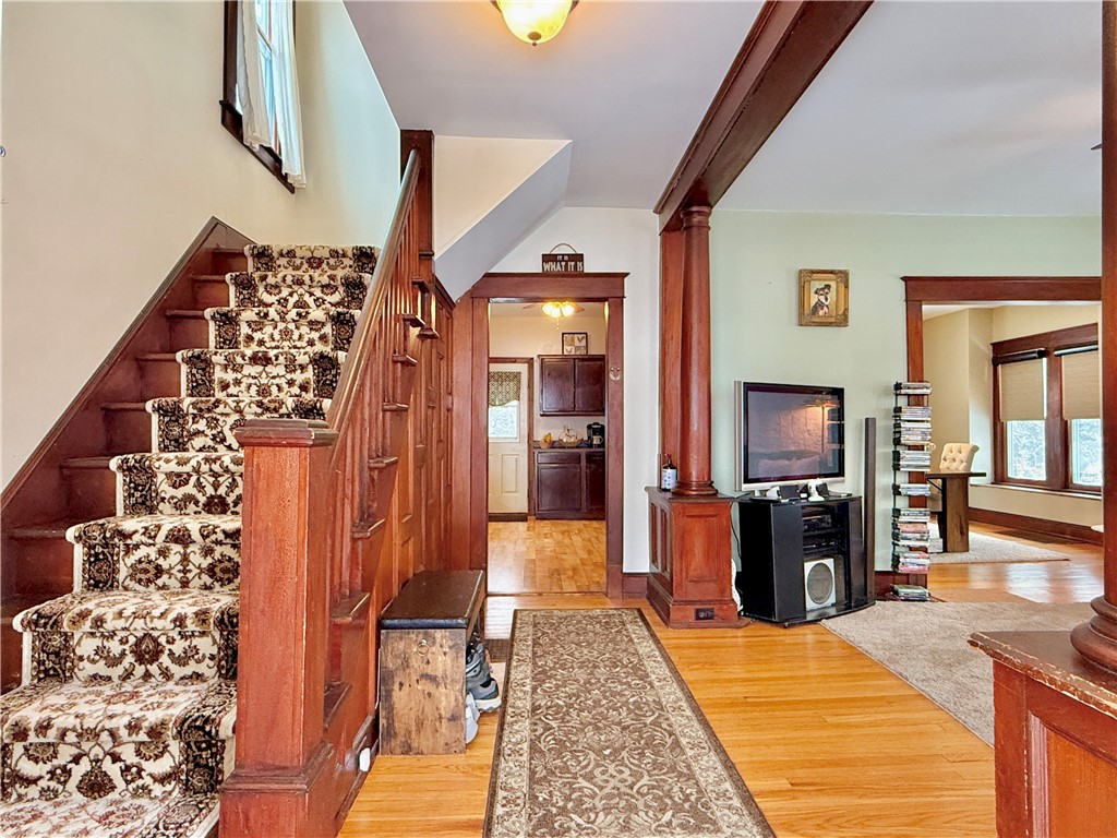 24 Spruce Street Oneonta, NY 13820 - Photo 7 of 34