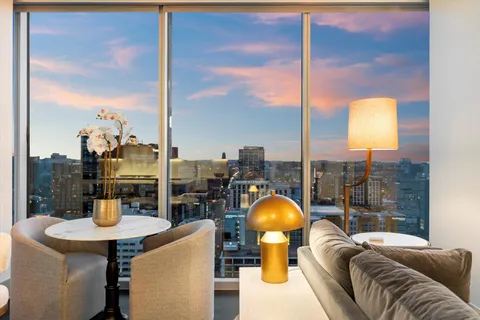 $1,150,000 | 1616 West End Avenue, Unit 1708, Nashville, TN 37203