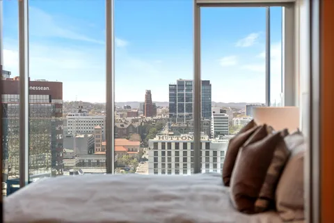 $1,150,000 | 1616 West End Avenue, Unit 1708, Nashville, TN 37203