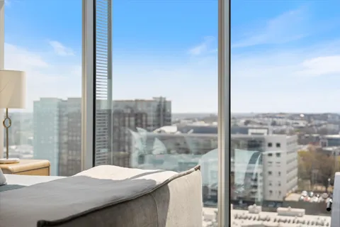 $1,150,000 | 1616 West End Avenue, Unit 1708, Nashville, TN 37203