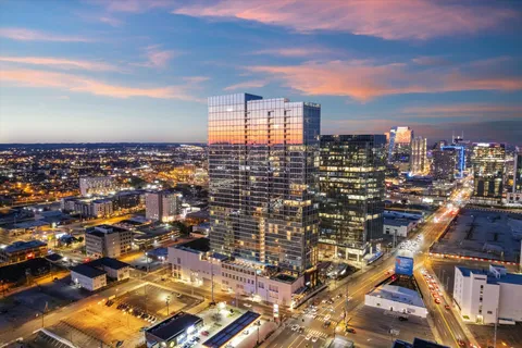 $1,150,000 | 1616 West End Avenue, Unit 1708, Nashville, TN 37203