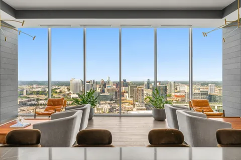 $1,150,000 | 1616 West End Avenue, Unit 1708, Nashville, TN 37203