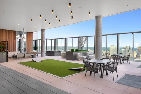 $1,150,000 | 1616 West End Avenue, Unit 1708, Nashville, TN 37203