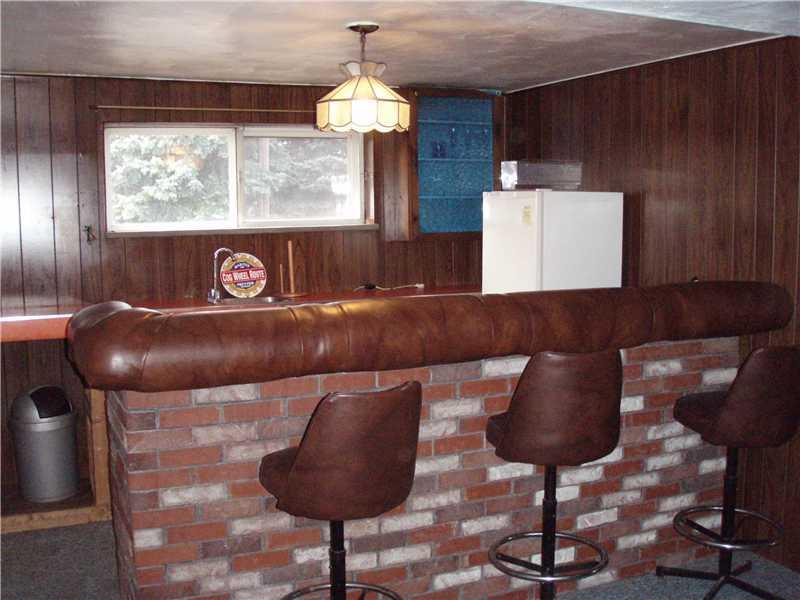 3193 Mellott Road Baldwin, PA 15227 - Photo 21 of 25 Den/Family/Great Room.