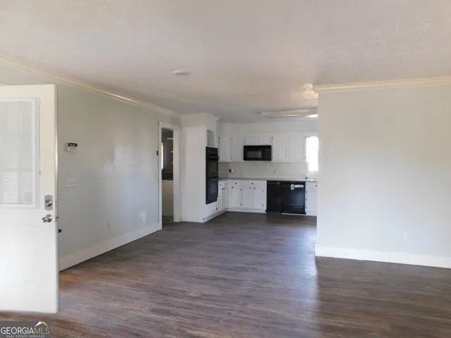 $242,900 | 430 Preston Street, Metter, GA 30439