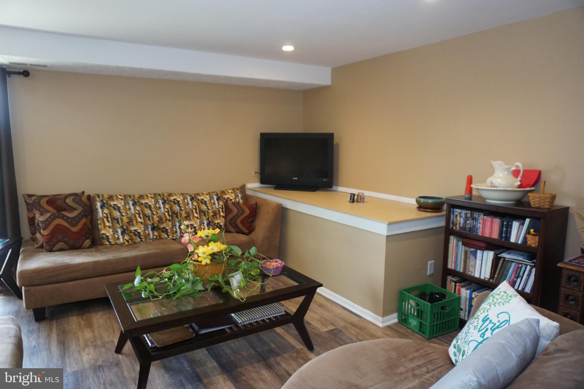 997 F Heather Ridge Drive, Unit 3F Frederick, MD 21702 - Photo 3 of 25 Gallery Image 3