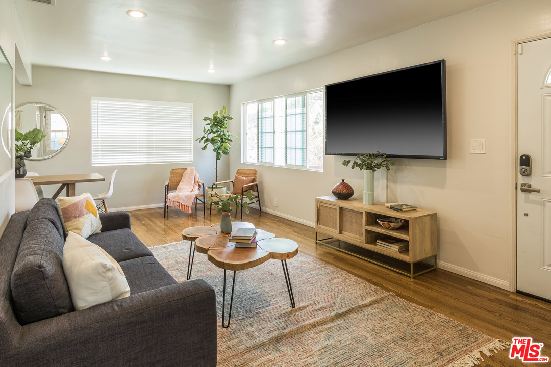4260 Alla Road Los Angeles, CA 90066 - Photo 8 of 40 Gallery Image 8