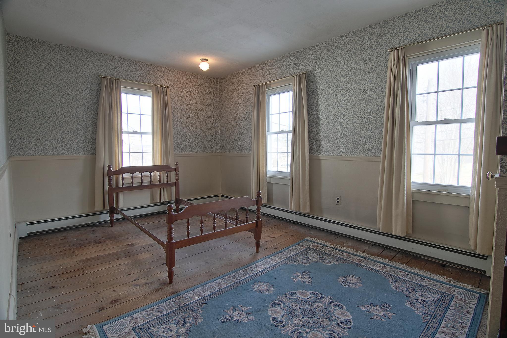 1808 Hoffmansville Road Frederick, PA 19435 - Photo 13 of 29 Bedroom 1