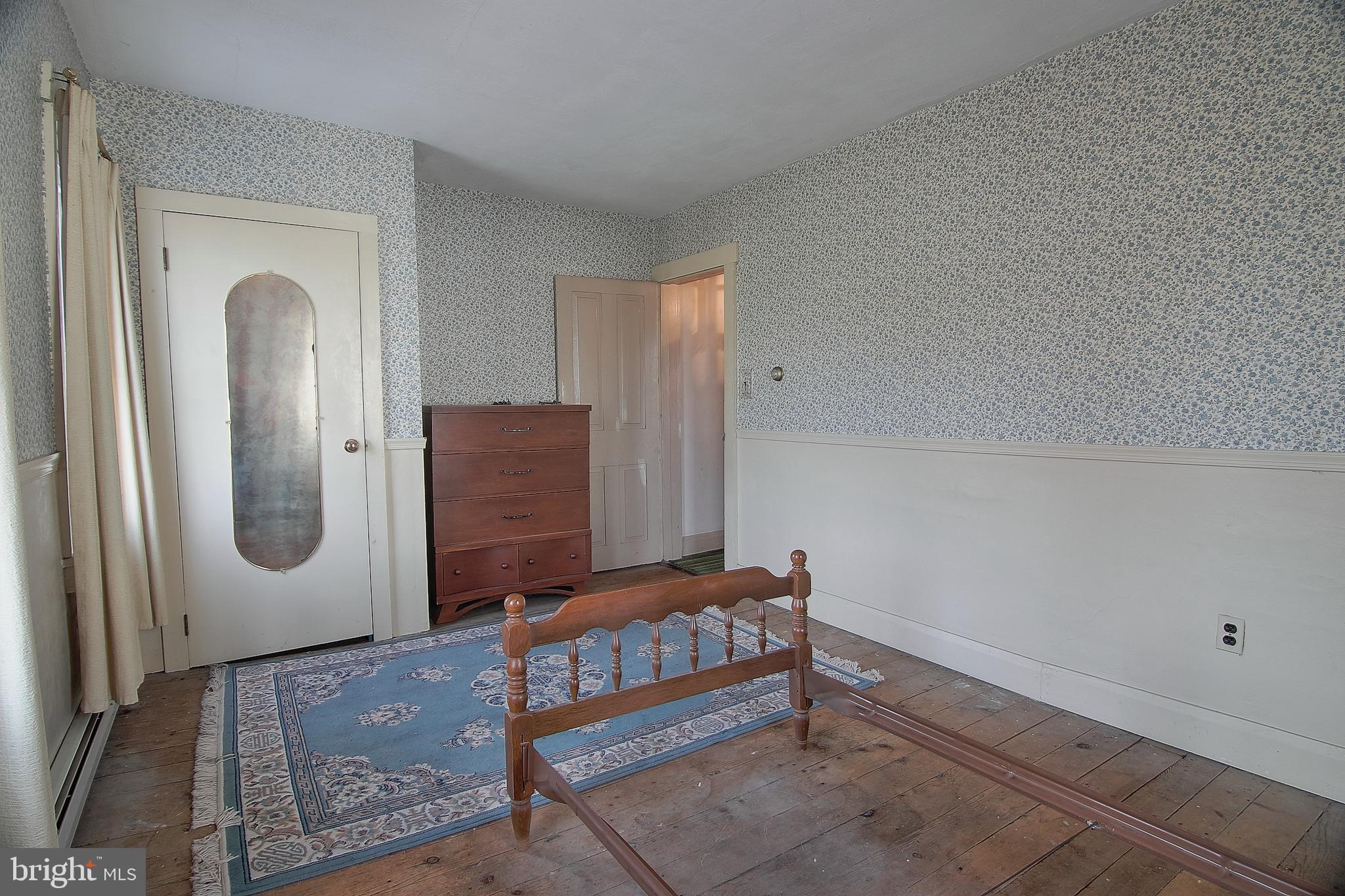 1808 Hoffmansville Road Frederick, PA 19435 - Photo 14 of 29 Bedroom 1