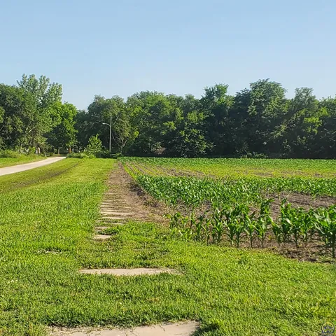 $30,000 | W North 4th Street, Unit WEST PARCEL, Quenemo, KS 66528