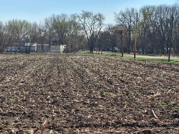 $25,000 | W North 4th Street, Unit WEST PARCEL, Quenemo, KS 66528