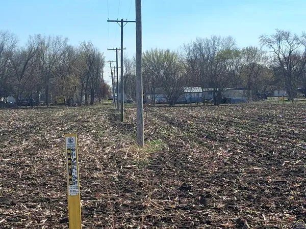 $25,000 | W North 4th Street, Unit WEST PARCEL, Quenemo, KS 66528