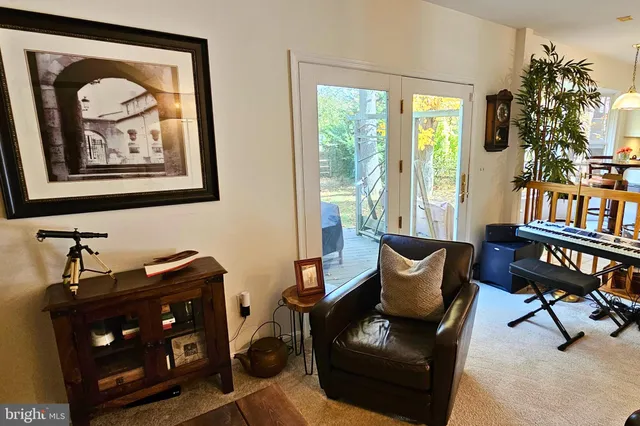 $3,450 | 908 Berwick Drive, Annapolis, MD 21403