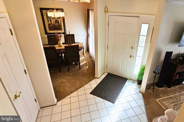 $3,450 | 908 Berwick Drive, Annapolis, MD 21403