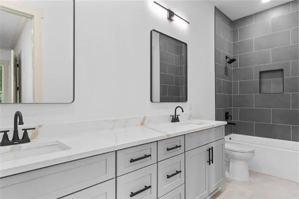 a view of a house with a big yard