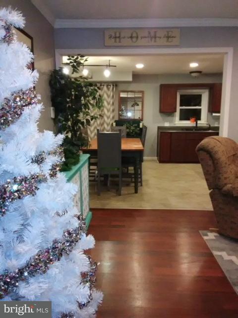 847 Graffius Road York, PA 17404 - Photo 4 of 18 Gallery Image 4