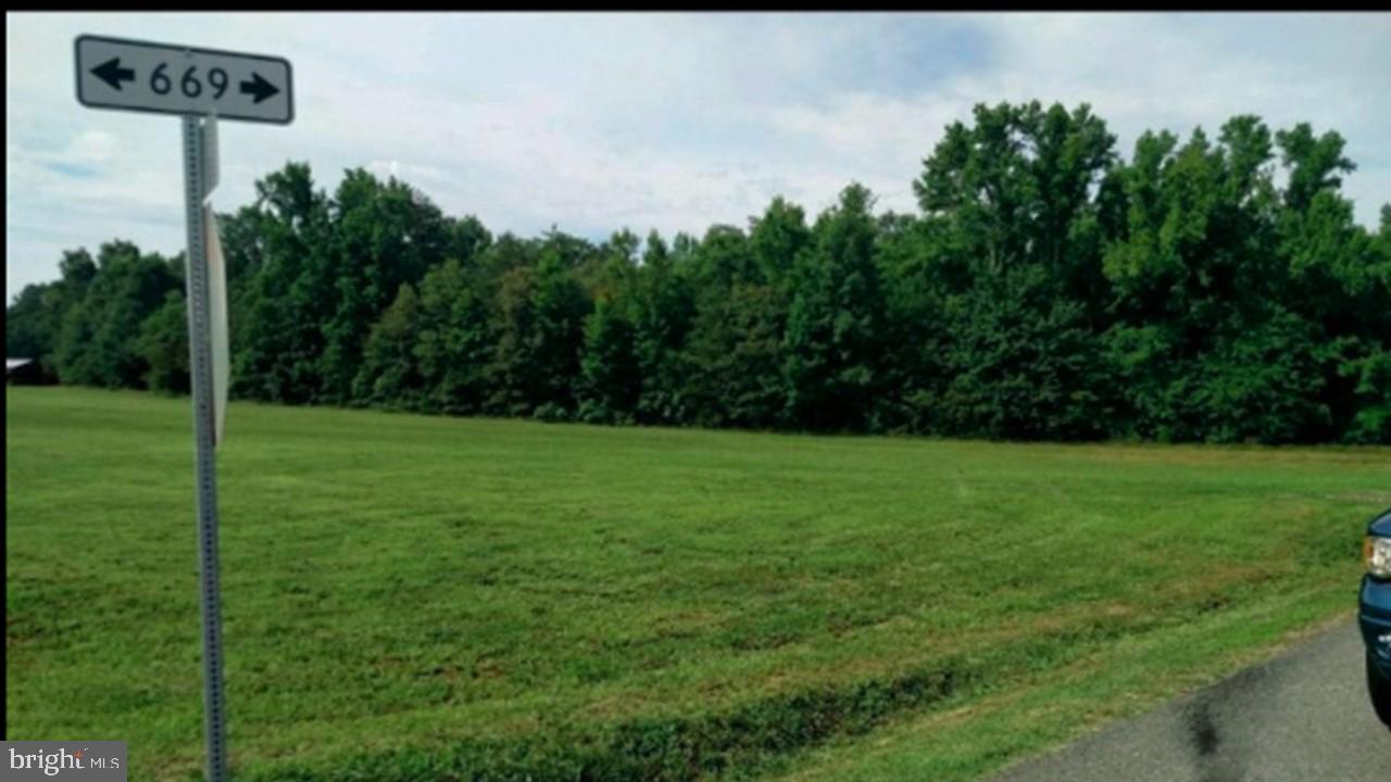 2350 Partlow Road Beaverdam, VA 23015 - Photo 4 of 5 Gallery Image 4