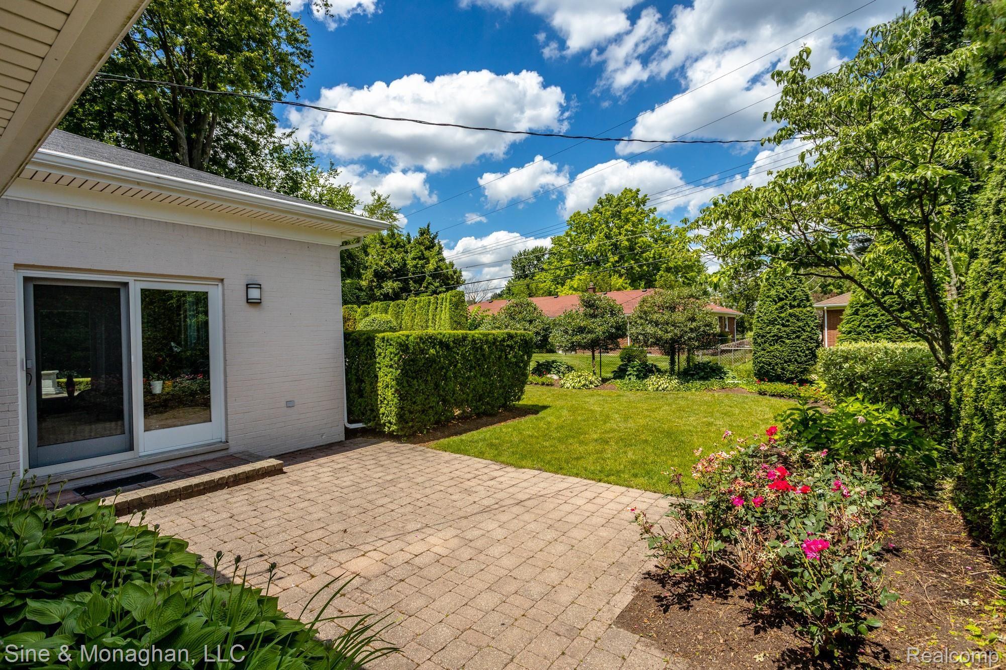 80 Shoreham Road Grosse Pointe, MI 48236 - Photo 67 of 74 80 Shoreham S008.jpg