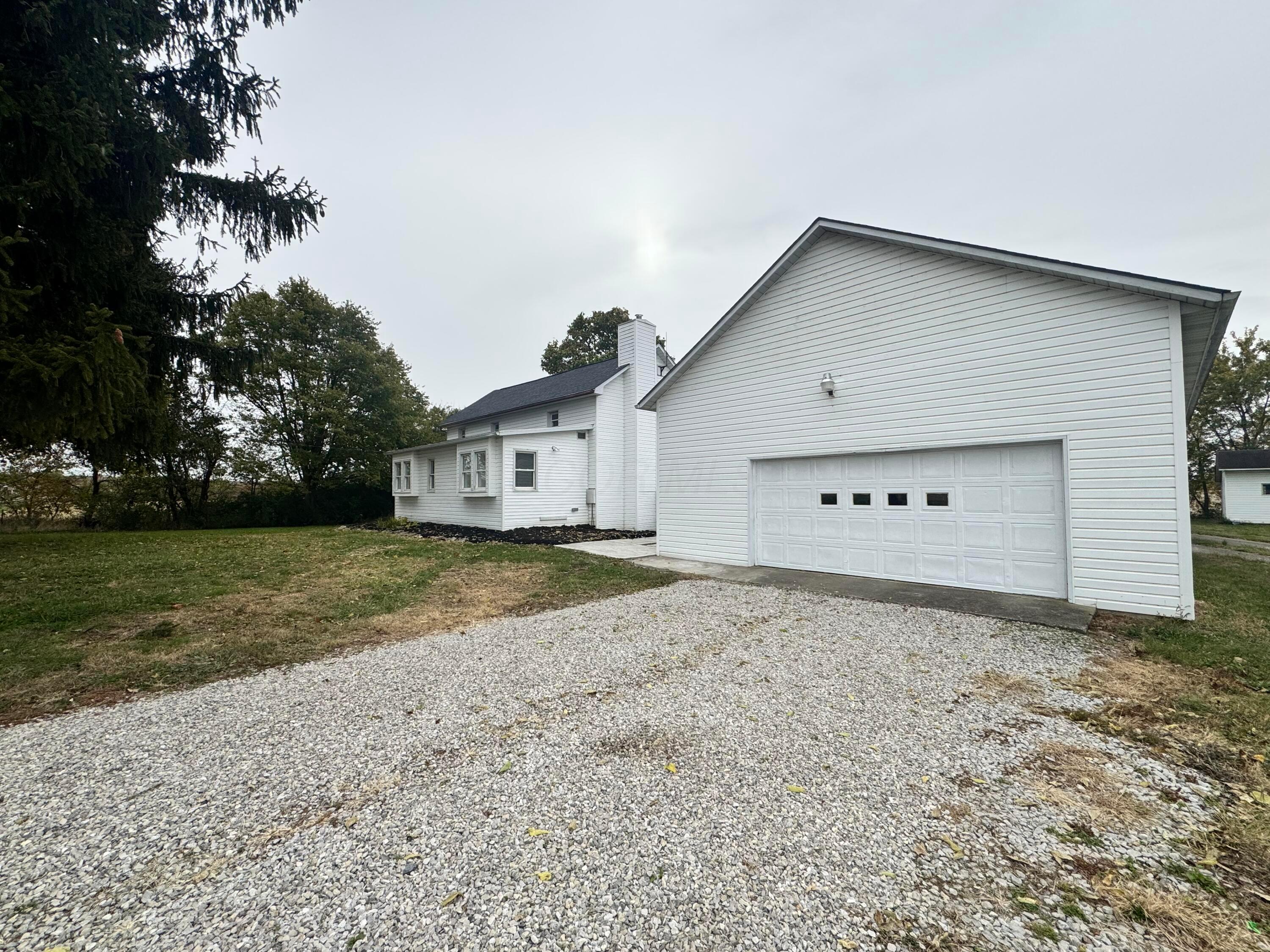 9605 Royalton Road Southwest Amanda, OH 43102 - Photo 1 of 33 IMG_0053